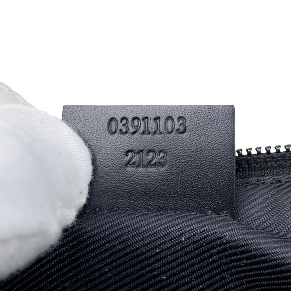 GUCCI Monogram Boat Pochette - Picture 13 of 13